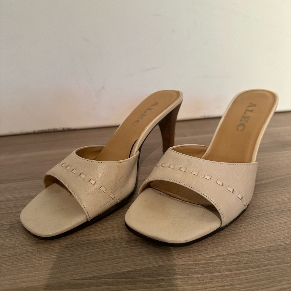 Vintage Alec “Marty” heels